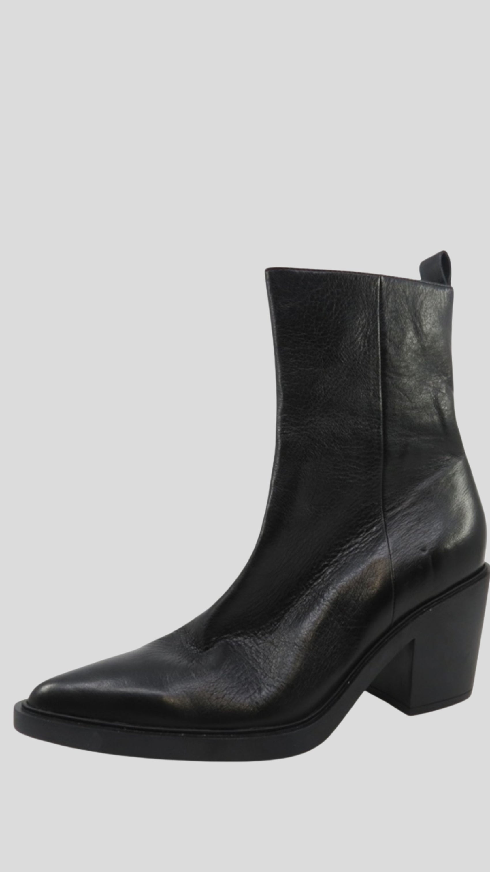 Lissbon Leather Boots With Rubber Sole - Black