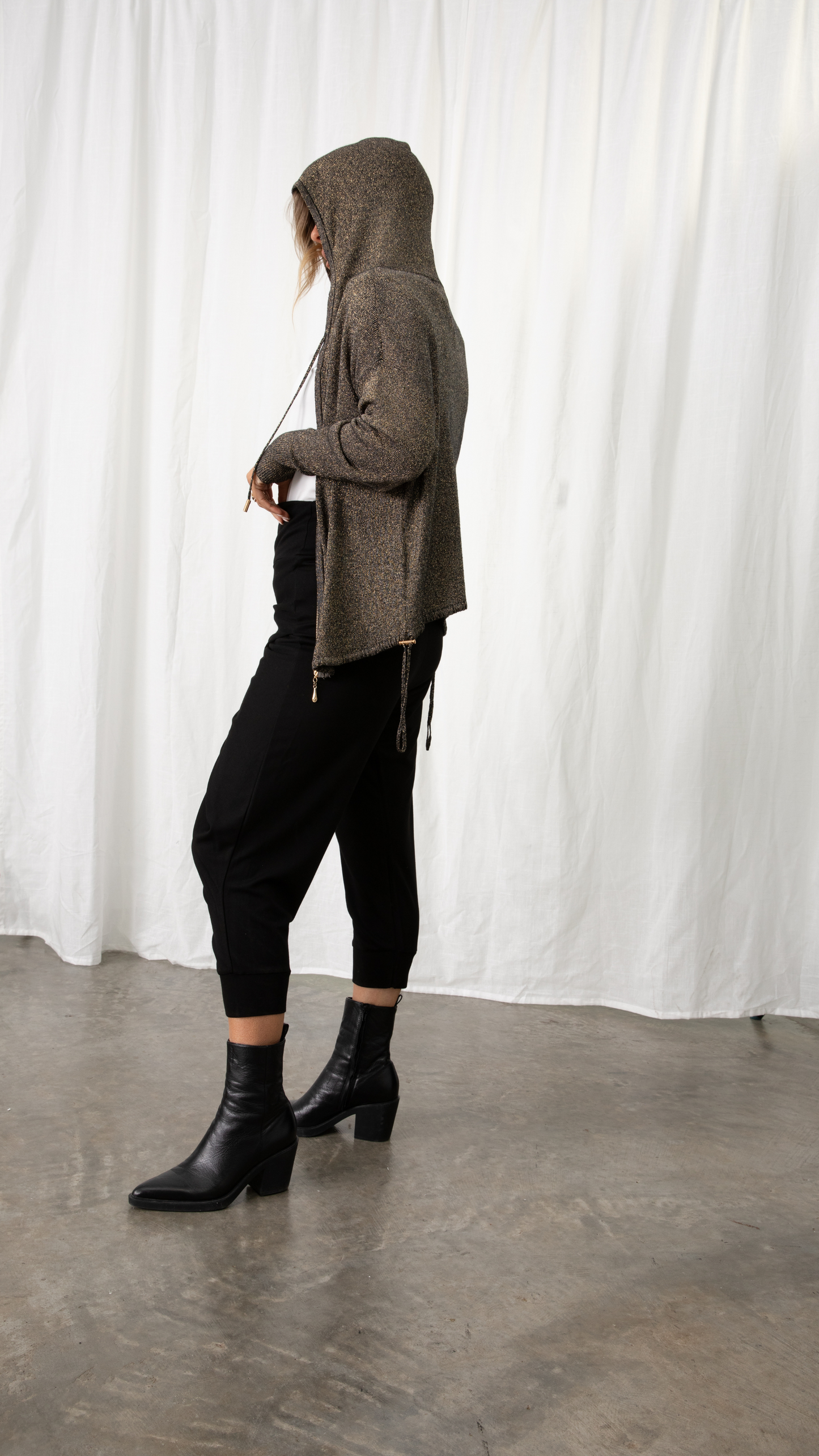 Charli Lightweight Crossover Pants - Black