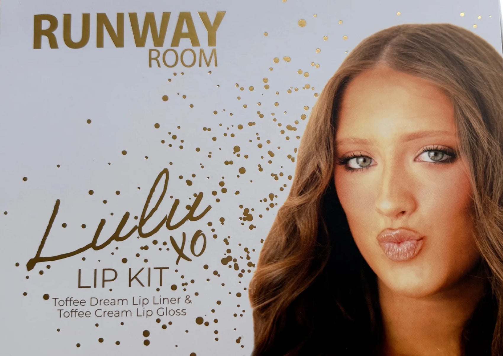 Runway Room Lulu Lip Kit - Lip Liner & Gloss